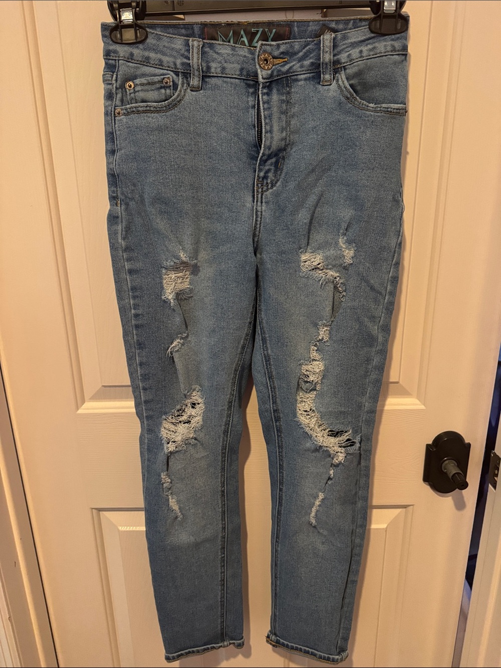 Light Blue Ripped Skinny Jeans — Women's Stretch Denim
